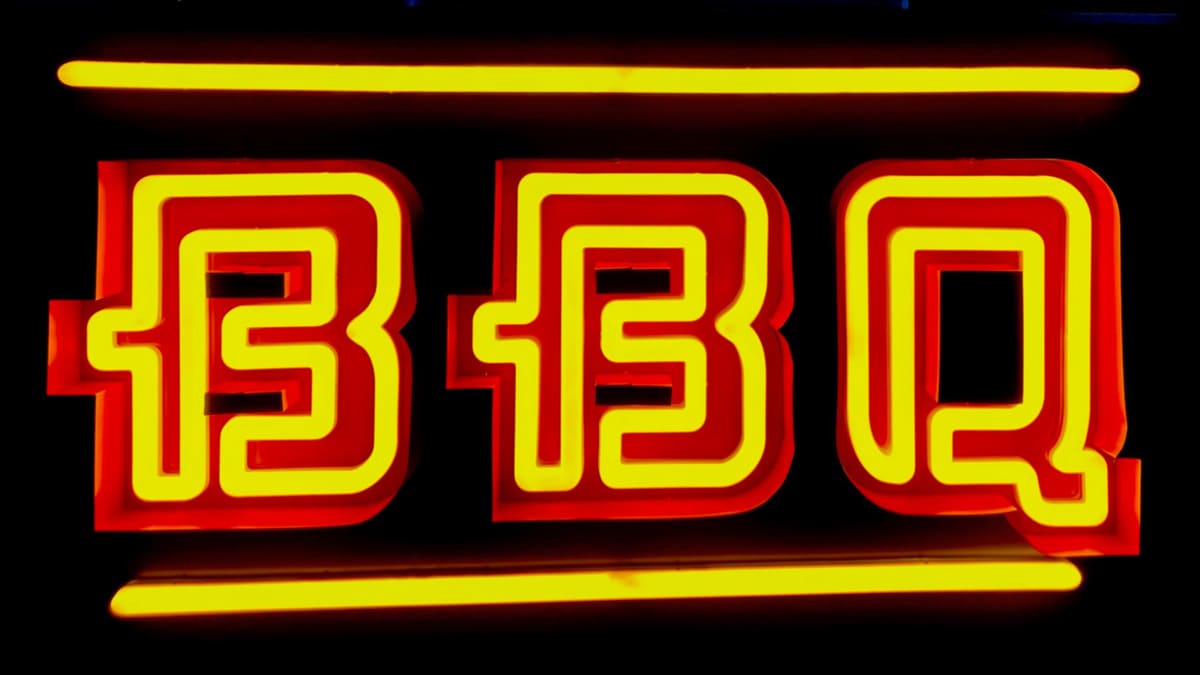 Creating a Faux Neon Look Using LED Lighting